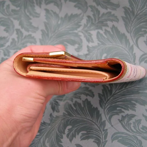 RARE Louis Vuitton x Murakami International Wallet EUC - Picture 6 of 16